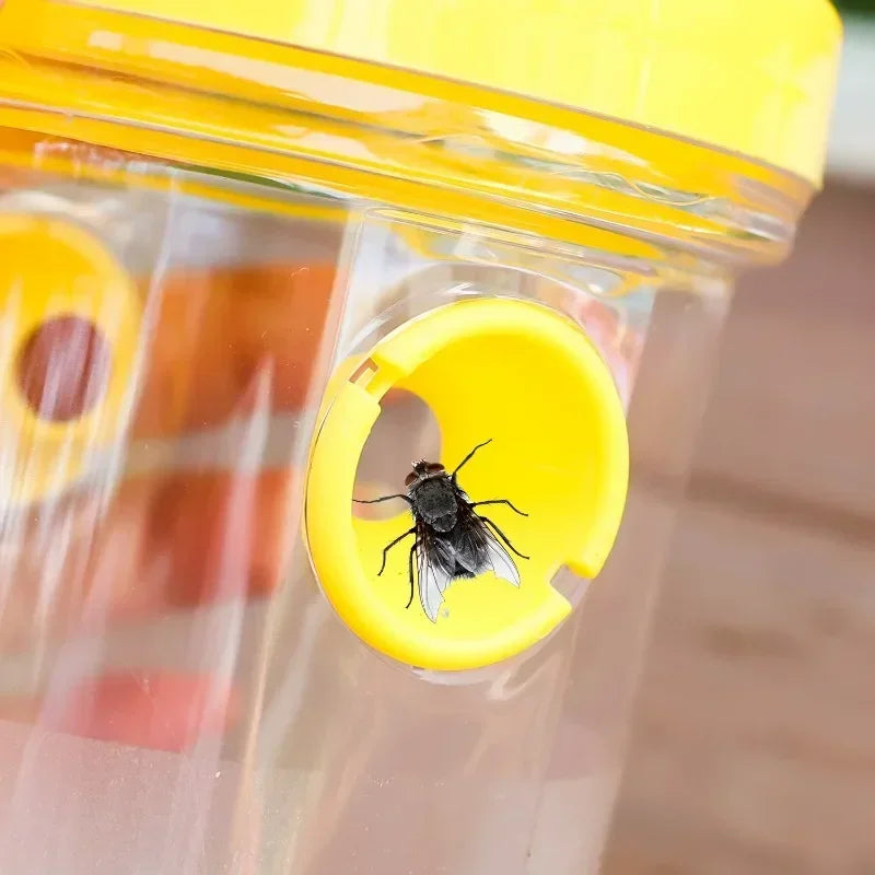 Reusable Hanging Wasp Trap
