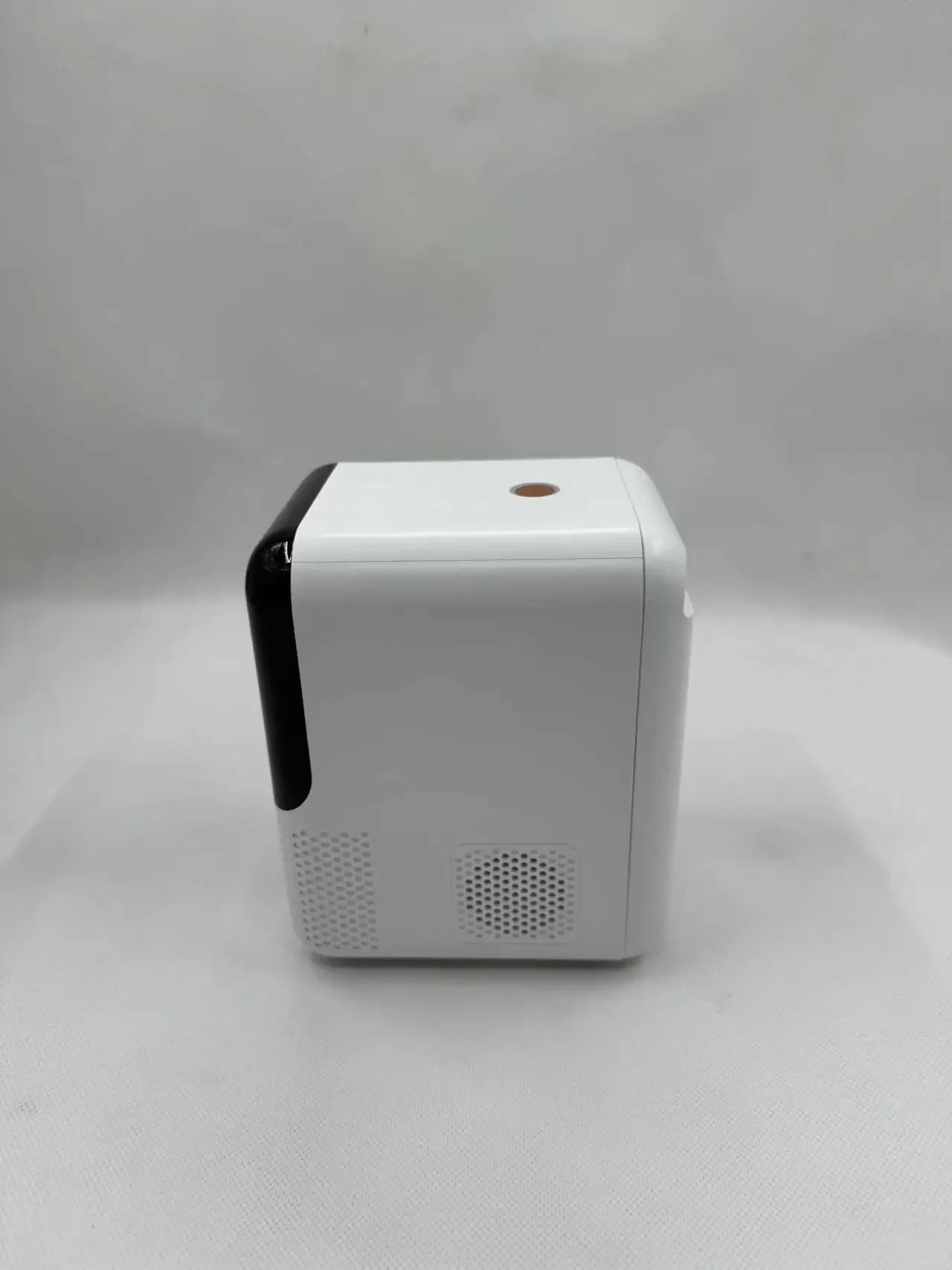 Smart Mini Projector 1080P | Android 11 WiFi Bluetooth Home Cinema