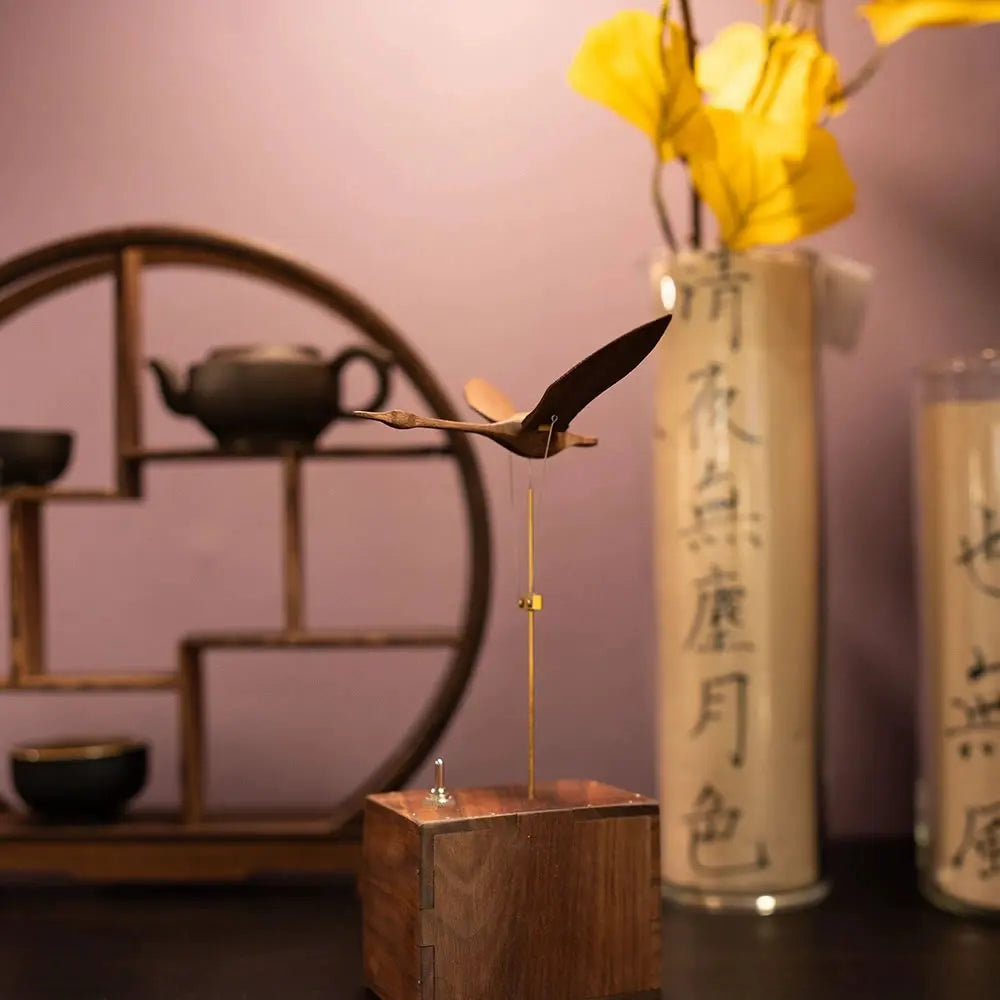 Walnut Wood Swan Music Box – Handmade Wooden Desk Ornament